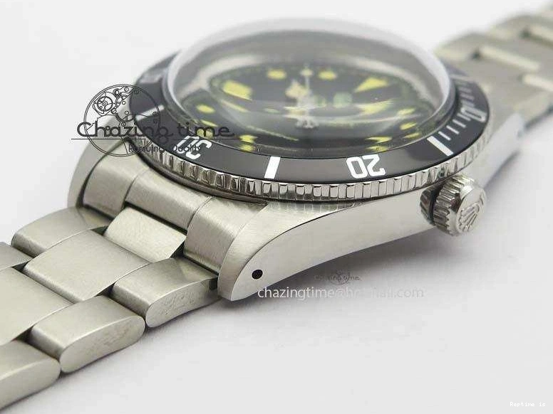 1223 Vintage 1680 Submariner No Date SS Black Dial On SS Bracelet A Timeless 3853